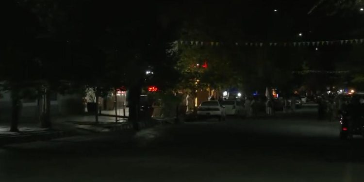 Afganistan'da bir camide düzenlenen saldırıda 6 kişi hayatını kaybetti