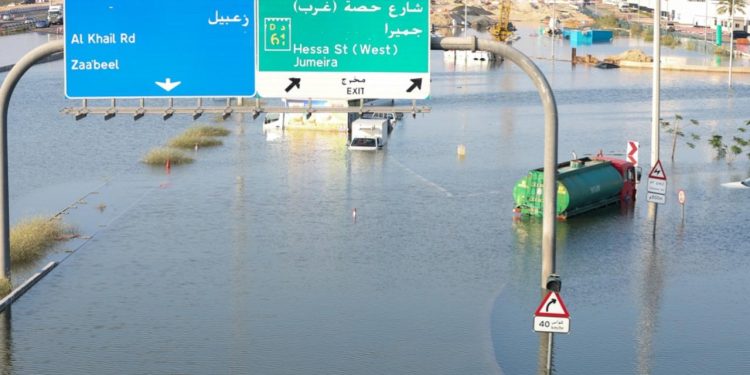 İklim değişikliği Körfez bölgesindeki yağışları şiddetlendirmiş olabilir