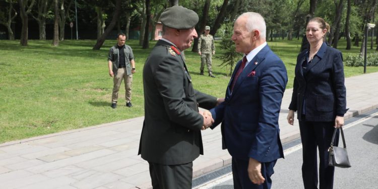 Töre İstanbul’da