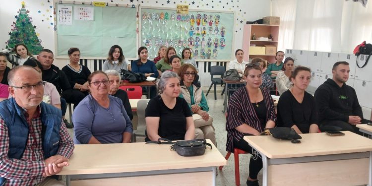 Büyükkonuk Eko Gün için stant sahiplerine gıda güvenliği eğitimi verildi