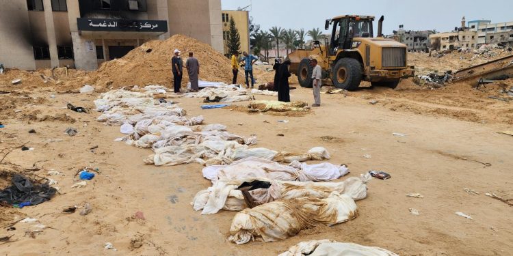 Kolombiya, Gazze'deki toplu mezarlara ilişkin soruşturma yapılmasını istedi