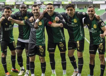 Sakaryaspor'un yenilmezlik serisi 4 maça çıktı