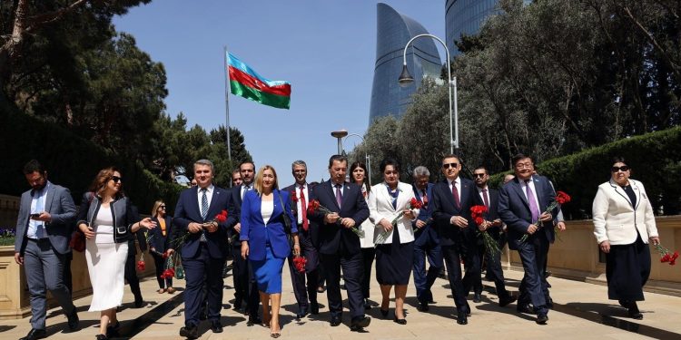 Meclis heyeti, Türk Dünyası Dışilişkiler Komite Başkanları toplantısı için Azerbaycan’da…