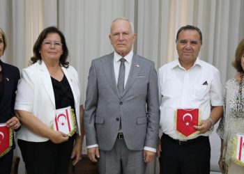 Töre, Larnakalılar Derneği heyetini kabul etti
