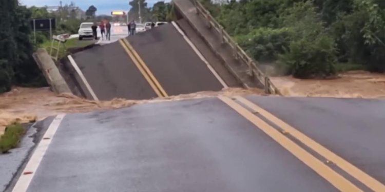 Brezilya'da sel felaketinde ölü sayısı 39'a yükseldi