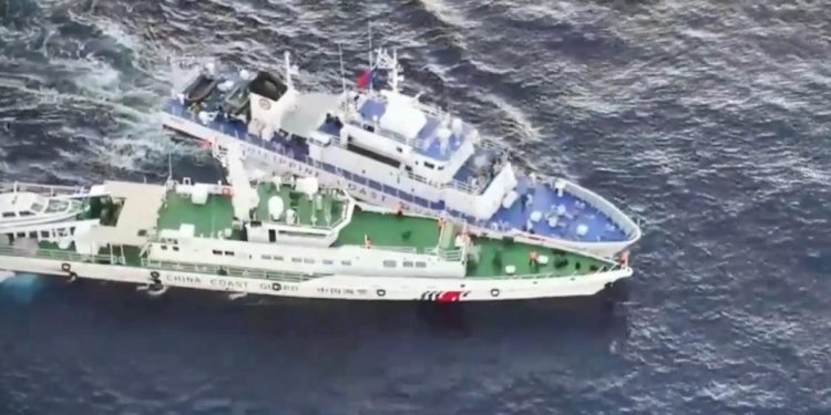 Filipinler'den Çin için 'tazyikli su' kararı: Gerginlik azalacak