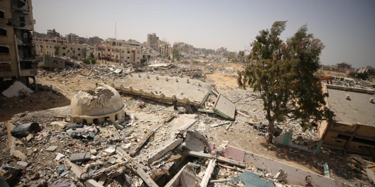 BM: Gazzede insani yardım konvoylarına ateş açıldı