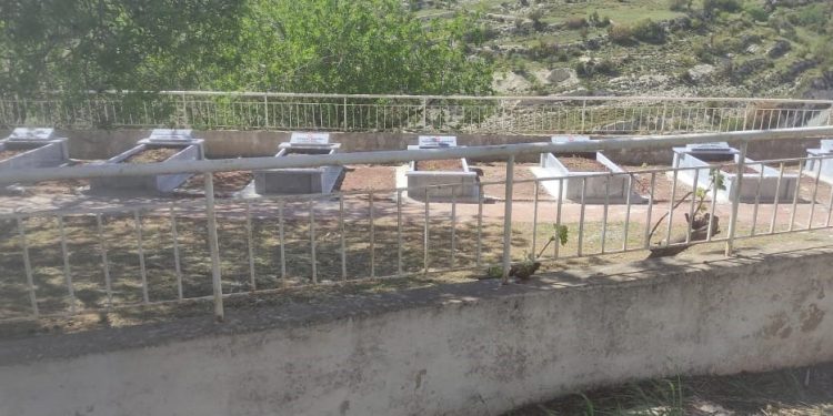 Şehit Aileleri ve Malül Gaziler Derneği’nin girişimiyle Malya Şehitliği’ndeki kabirler yeniden yapıldı