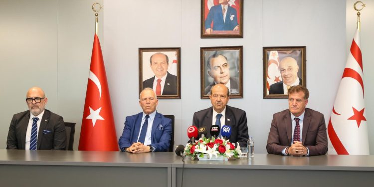 Cumhurbaşkanı Tatar ülkeye döndü: “Yeni siyasetimizde geri adım söz konusu değildir”