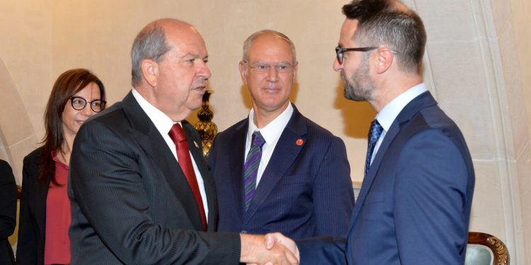 Cumhurbaşkanı Tatar, Polonya Milletvekili Tomasz Poreba’yı kabul etti