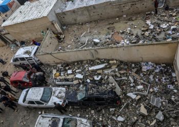 İsrail Savunma Bakanı'ndan Refah'ı işgal etme tehdidi
