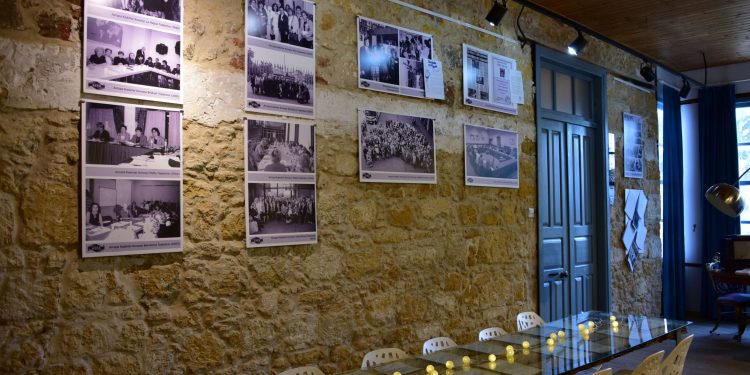 Kadınlar Konseyi’nin 49’uncu kuruluş yılında “Ayak İzleri” sergisi açıldı