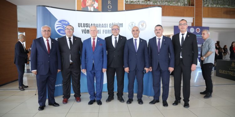 Meclis Başkanı Töre, 15’inci Uluslararası Eğitim Yönetimi Forumu’na (EYFOR) katıldı