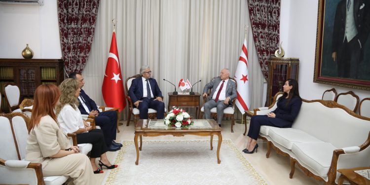 Töre: Türk dünyasında alfabe birliği sağlanmalıdır