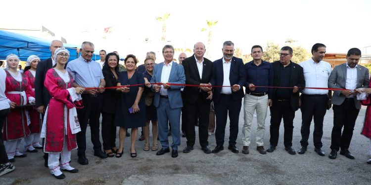 Başbakan Üstel, Beyarmudu Sağlık Ocağı açılış törenine katıldı
