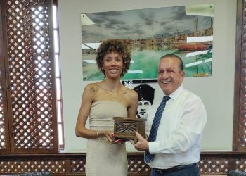 Ataoğlu, milli sporcu Savaşkan’ı kabul etti