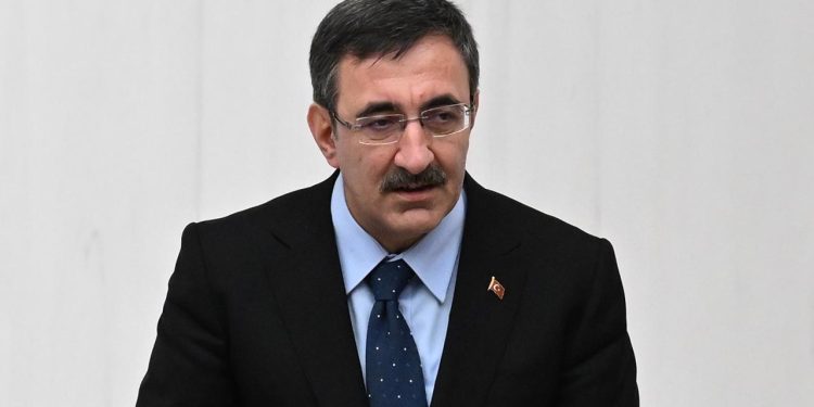 Yılmaz’dan açıklama:“Meclis ve Cumhurbaşkanlığı binaları Kasım-Aralık aylarında tamamlanacak”