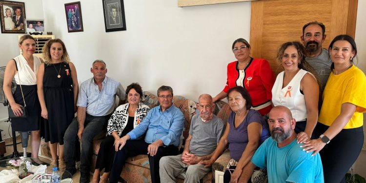 Üstel’den Adem Ademgil’e geçmiş olsun ziyareti
