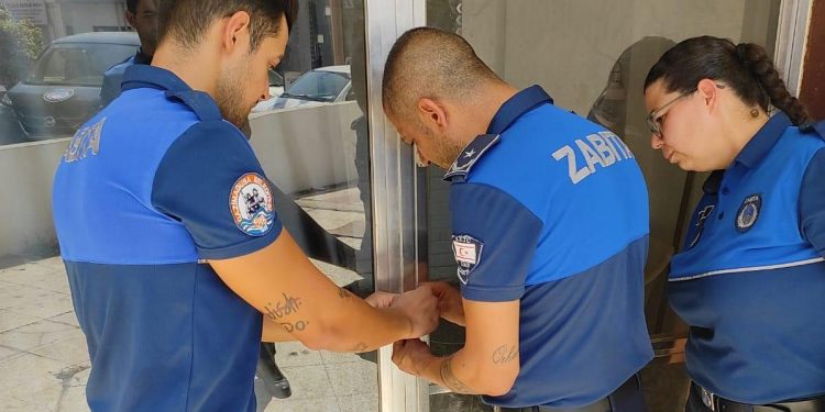 Gazimağusa Belediyesi Zabıta Birimi kurallara  uymayan 1 işyerini mühürledi