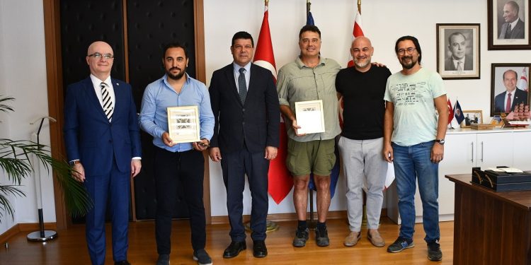 TRT belgesel ekibi, DAÜ Rektörü Prof. Dr. Hasan Kılıç’ı ziyaret etti