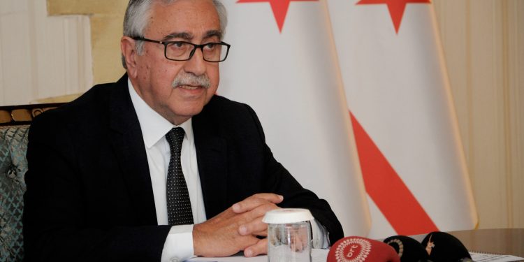 4. Cumhurbaşkanı Akıncı’nın kalbine pil takıldı