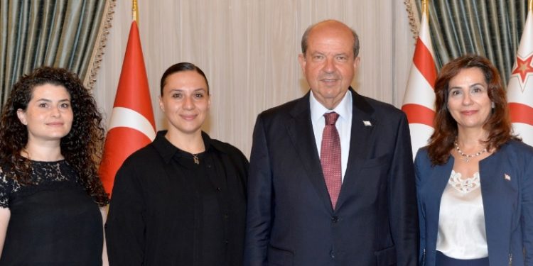 Cumhurbaşkanı Ersin Tatar, 8 Eylül Dünya Fizyoterapistler Günü dolayısıyla Kıbrıs Türk Fizyoterapistler Derneği heyetini kabul etti
