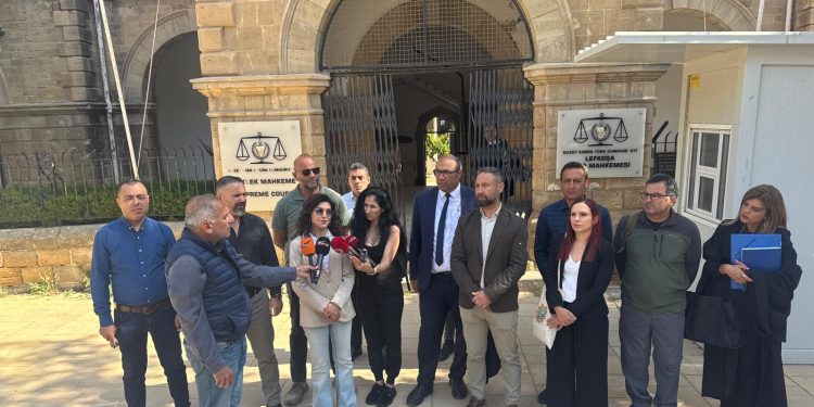 İki öğretmen sendikasının, Disiplin Tüzüğü’ndeki yapılan değişikliklerin iptali için açılan davanın ilk duruşması yapıldı