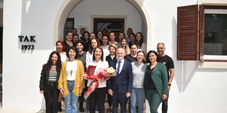 Özgül Gürkut Mutluyakalı, Türk Ajansı Kıbrıs’tan emekli oluyor: “Mesleğimi çok sevdim. Sanırım sihirli kelime o, sevmek”