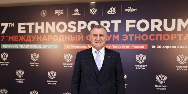 Bakan Bak: Etnospor, gençlerin geleneksel sporlara ilgisini arttırıyor