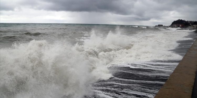 Meteorolojiden “7” kuvvetinde fırtınamsı rüzgar uyarısı