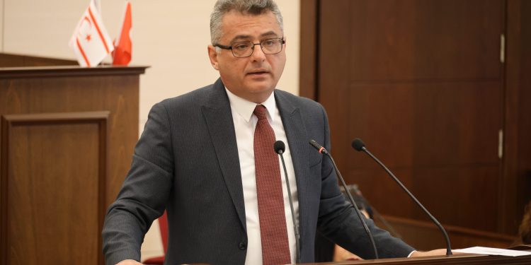 Erhürman: Enerji ve mülkiyet konularında Kıbrıs Türkleri’nin iradesi yok sayılıyor