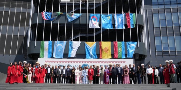 KKTC İstanbul Başkonsolosu Türk Dünyası Kültür Festivali’nde konuştu: “Yıllardır yakılmayı bekleyen kardeşlik meşalesi artık yandı”