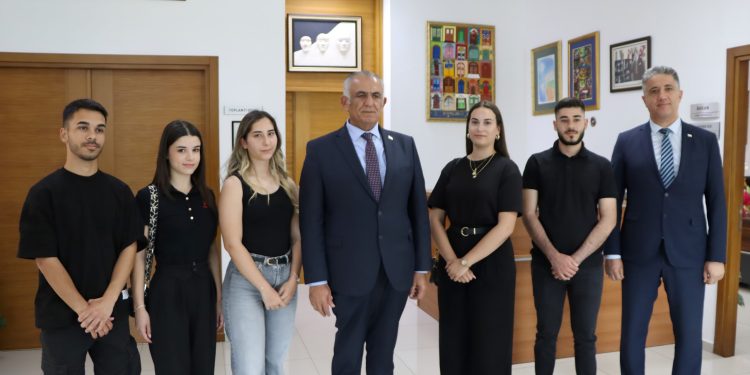 Çavuşoğlu: “AÖA’yı güçlendirmek için çaba gösteriyoruz. Öğrencilerle güzel bir uzlaşı sağladık”