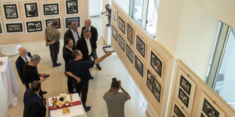 “Retrospektif Fotoğraf Sergisi 1985-2025” açıldı