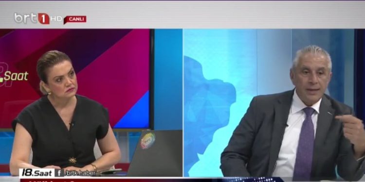 Taçoy: Mülkiyet konularinin üzerine gitmede siyasal boyutta eksikliğimiz var