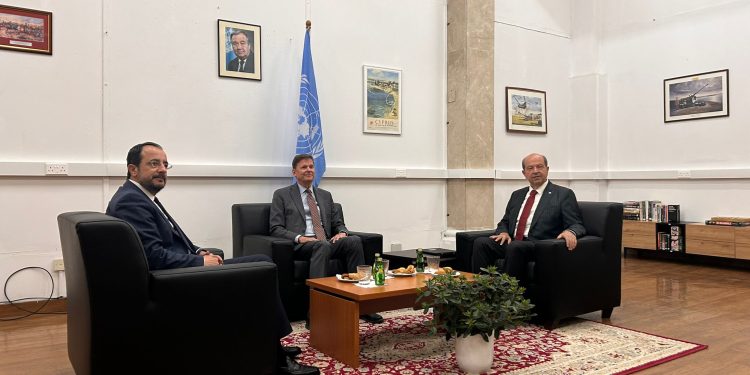 Liderlerin Ledra Palace Otel’deki görüşmesi başladı