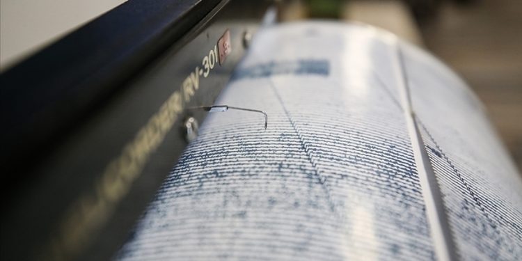 Bursa’da 3,9 büyüklüğünde deprem