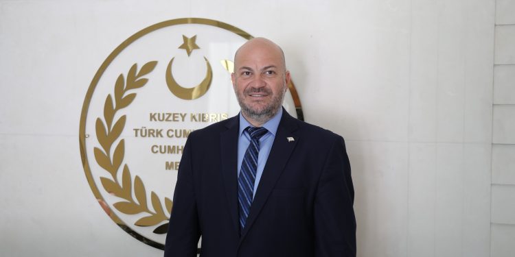 Küçük: “Demokrasiye ve devletimize sahip çıkmaya devam edeceğiz”