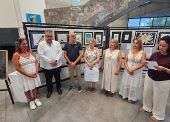 “Kıbrıs’taki Kuşlar” temalı resim sergisi, sanatseverlerle buluştu