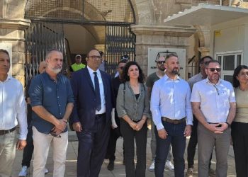 “22 öğretmenin 2 polisi darp ettiği” iddiasıyla açılan dava 1 Aralık’a ertelendi