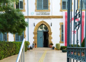 Vakıflar İdaresi’ne münhalsiz geçici memur istihdamı iddiası