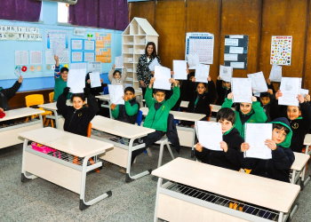 Okullarda karne heyecanı