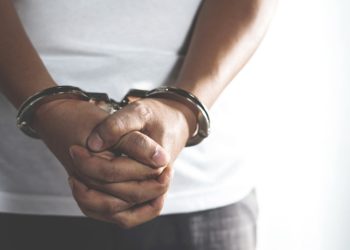 KKTC’de ikamet izinsiz kalan 3 kişi tutuklandı