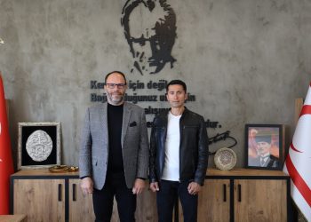 Sadıkoğlu, milli atlet Tazegül ile görüştü