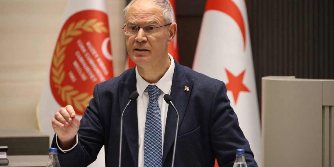 EMEKÇİLERİMİZİN HAKKI KIRMIZI ÇİZGİMİZDİR