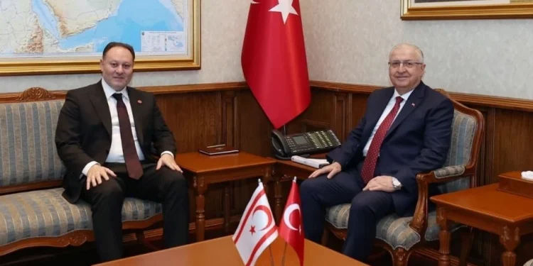 Türkiye Milli Savunma Bakanı Güler, Öztürkler’i kabul etti: Türkiye ile eşgüdüm içinde çalışmayı sürdüreceğiz