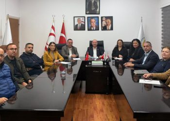 Sağlıkta tam mesai uygulanıyor: Grev askıya alındı