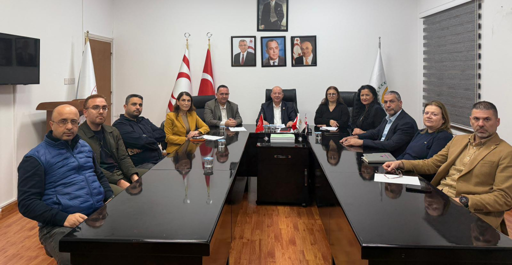 Sağlıkta tam mesai uygulanıyor: Grev askıya alındı