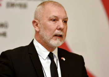 Çok uluslu öğrenciler ve akademisyenler haklı bir tedirginlik yaşıyor ama tüm birimlerimiz görev başında