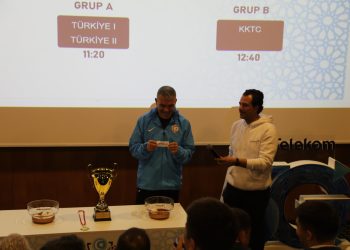 Cumhuriyet Meclisi Futbol Takımı Antalya’da Sahaya Çıkıyor